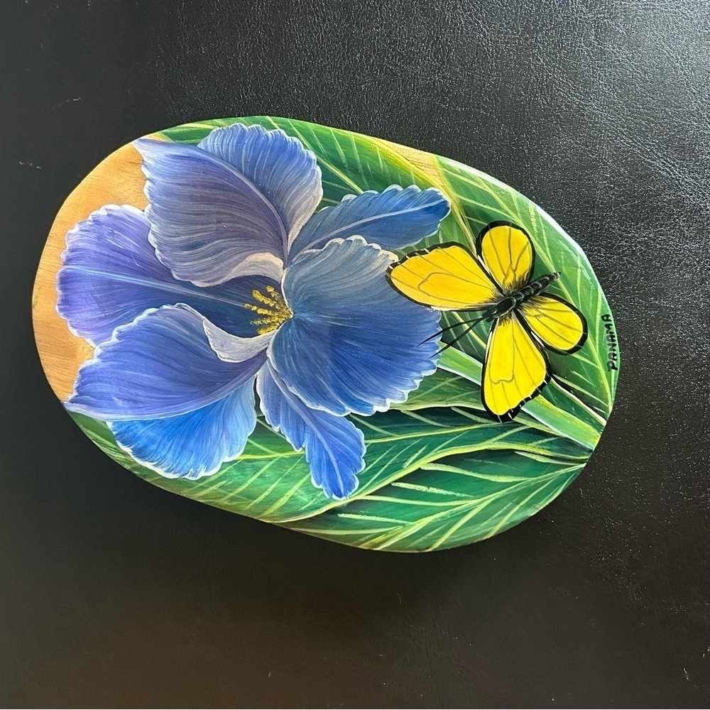 Panama Wooden Hand Painted Flower and Butterfly Decorative Dish